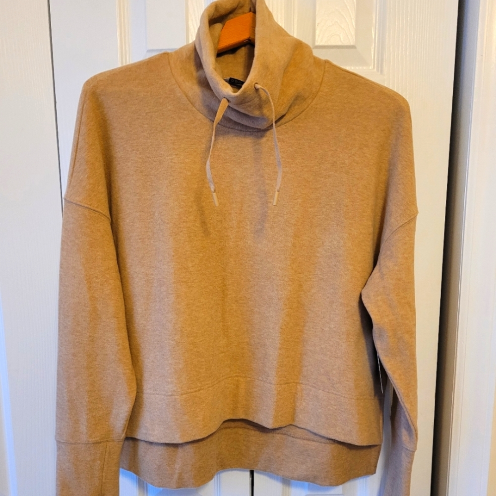 NWT Dicks Sporting Goods drawstring mock neck sweatshirt